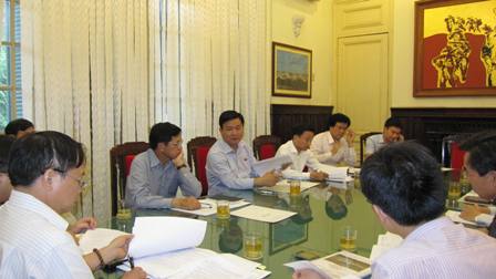 Bộ trưởng chấp thuận đề xuất về mở rộng dải ph&acirc;n c&aacute;ch QL1 qua trung t&acirc;m Huyện