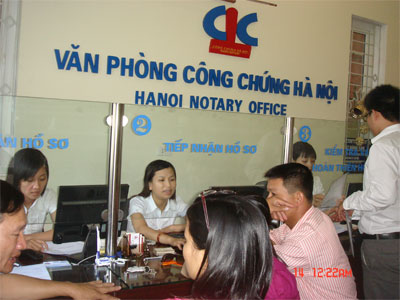 Luật mới cũng bỏ nguy&ecirc;n tắc h&agrave;nh nghề c&ocirc;ng chứng 