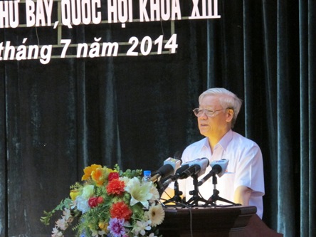 Tổng B&iacute; thư Nguyễn Ph&uacute; Trọng ph&aacute;t biểu tại buổi tiếp x&uacute;c cử tri quận T&acirc;y Hồ, H&agrave; Nội s&aacute;ng nay (1/7)