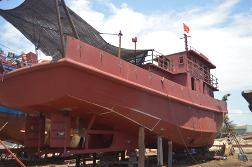 Qu&aacute; tr&igrave;nh đ&oacute;ng t&agrave;u th&eacute;p Bảo Duy