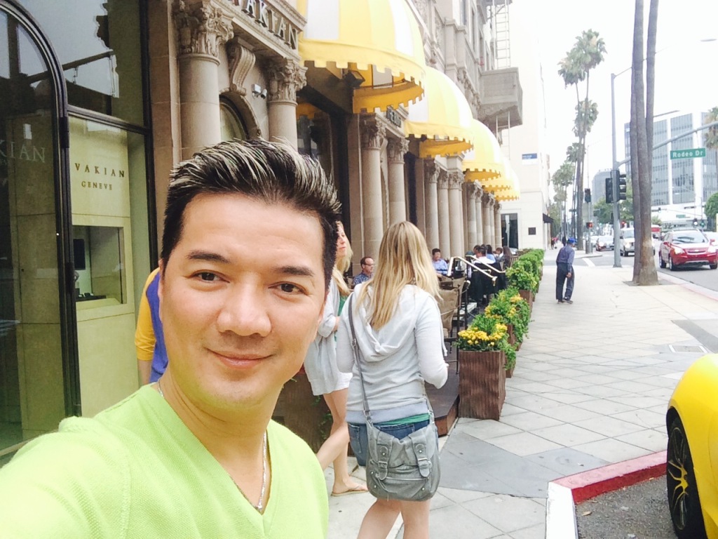  Mới đ&acirc;y, Đ&agrave;m Vĩnh Hưng đ&atilde; c&oacute; chuyến lưu diễn d&agrave;i ng&agrave;y tại Mỹ.