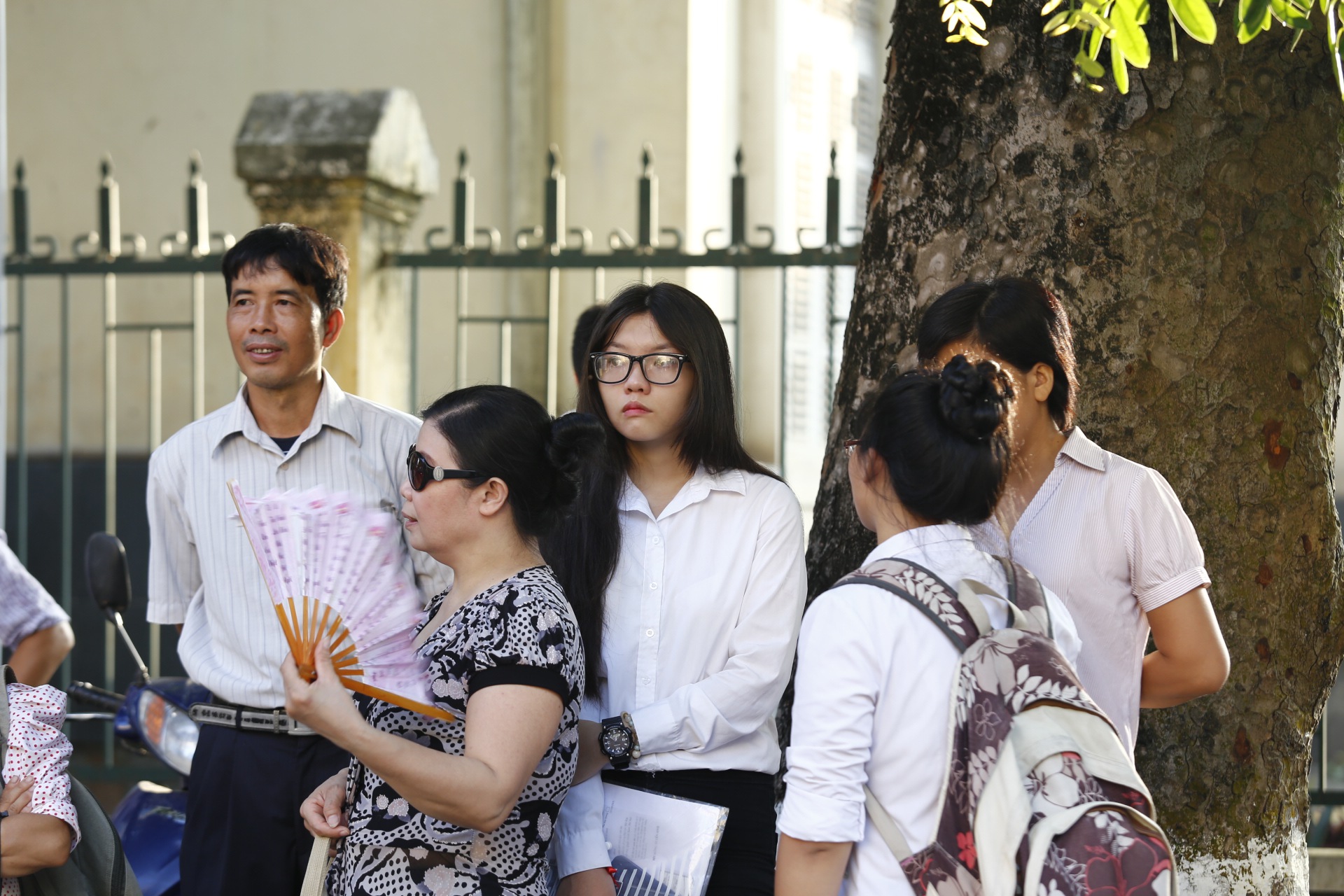 Tại ĐH H&agrave; Nội, chuẩn bị t&acirc;m l&yacute; từ lần thi To&aacute;n ĐH khối A của đợt 1, nhiều th&iacute; sinh thi To&aacute;n khối B, D lần n&agrave;y tỏ ra rất căng thẳng v&agrave; lo lắng.