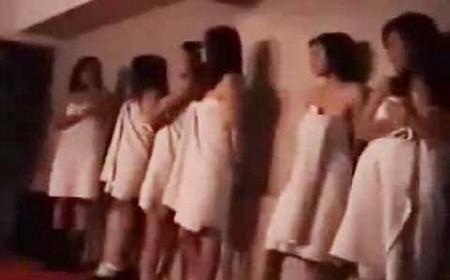 Một cảnh tuyển vợ trước đ&oacute; bị cảnh s&aacute;t ph&aacute;t hiện.