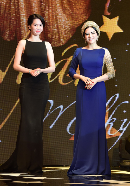 Ngọc Trinh cũng từng đ&aacute; đểu đ&agrave;n chị