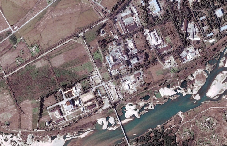 H&igrave;nh ảnh vệ tinh do ISIS cung cấp cho thấy Triều Ti&ecirc;n đang mở rộng nh&agrave; m&aacute;y hạt nh&acirc;n