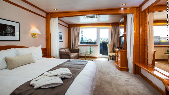 Một đ&ecirc;m tại kh&aacute;ch sạn sang trọng n&agrave;y c&oacute; gi&aacute; từ 300 USD đến 1.600 USD