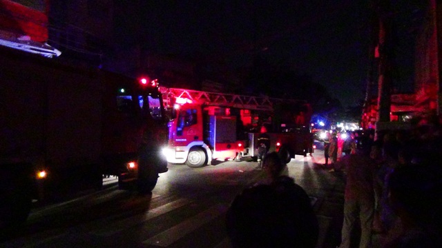 Hiện trư&ograve;ng vụ ch&aacute;y c&ocirc;ng ty TNHH Dấu Ấn