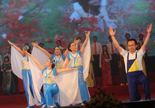 Bến Cảng qu&ecirc; hương t&ocirc;i - Ban quản l&yacute; dự &aacute;n đường HCM đạt giải Khuyến k&iacute;ch