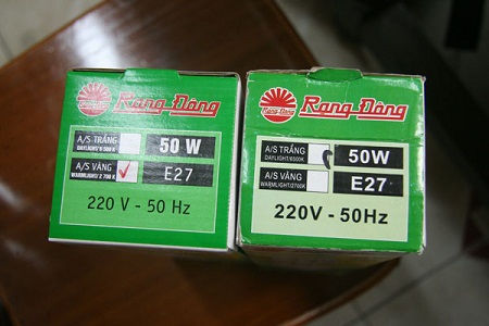 B&oacute;ng đ&egrave;n compac Rạng Đ&ocirc;ng