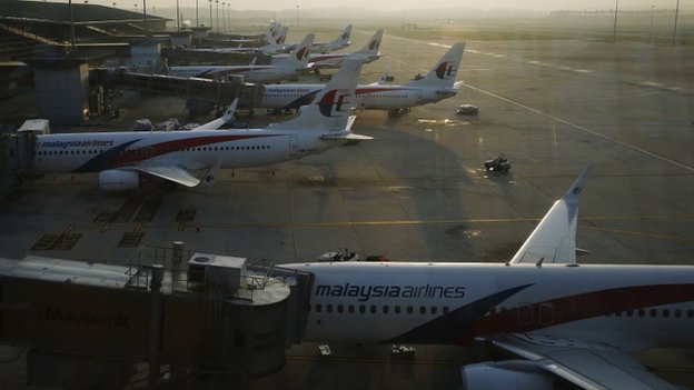 C&ugrave;ng với cắt giảm nh&acirc;n lực, Malaysia Airlines sẽ cắt giảm nhiều chuyến bay đường d&agrave;i.jpg
