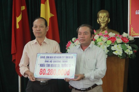 Sở GTVT đ&atilde; trao tr&ecirc;n 80 triệu đồng ủng hộ chương tr&igrave;nh Nghĩa t&igrave;nh Ho&agrave;ng Sa, Trường Sa