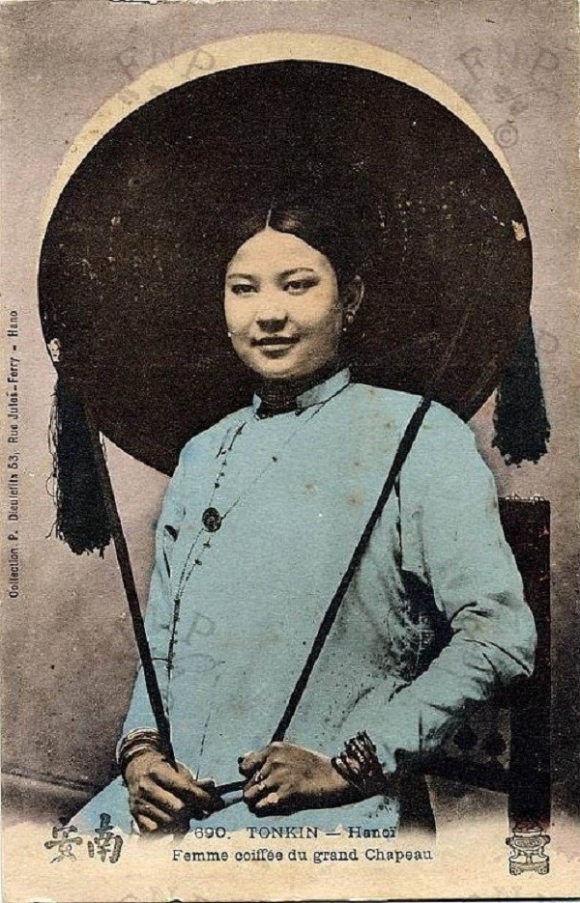 C&ocirc; Phượng H&agrave;ng Ngang (Vương Thị Phượng)