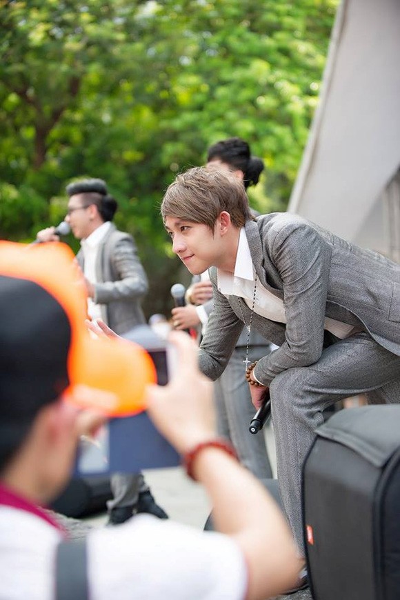 H&igrave;nh ảnh nh&oacute;m HKT g&acirc;y sốt tại Đ&agrave;i Loan