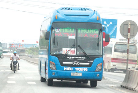 Xe giường nằm chạy tuyến H&agrave; Nội - H&agrave; Tĩnh