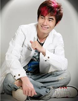 Ca sĩ ki&ecirc;m nhạc sĩ Hồ Duy Minh