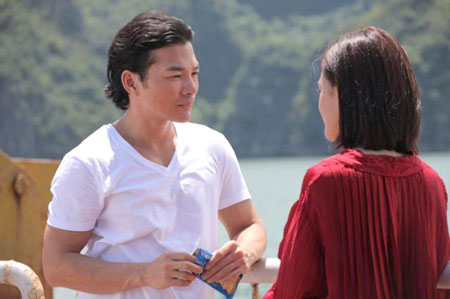 Đập c&aacute;nh giữa kh&ocirc;ng trung - Bộ phim đ&atilde; gi&agrave;nh giải thưởng tại LHP Venice lần thứ 71 v&agrave; được l&agrave;m từ sự t&agrave;i trợ của nước ngo&agrave;i