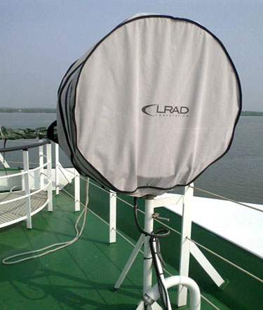 Hệ thống LRAD tr&ecirc;n t&agrave;u 8001