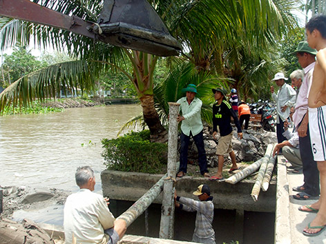 Bộ trưởng đề nghị tr&igrave;nh lại Ch&iacute;nh phủ giai đoạn mới Đề &aacute;n Đường &ocirc; t&ocirc; đến trung t&acirc;m x&atilde;