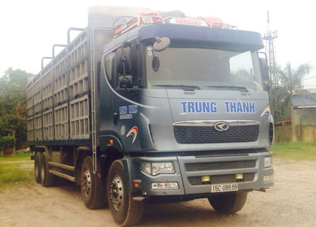Xe tải của C&ocirc;ng ty Trung Th&agrave;nh