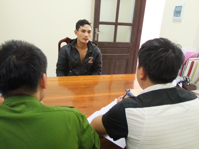 Đối tượng tại cơ quan c&ocirc;ng an