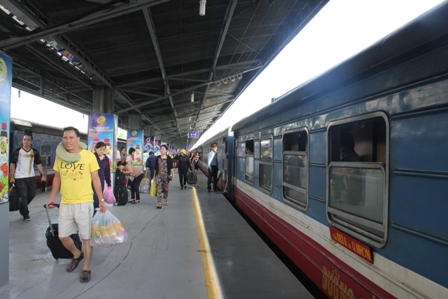 H&agrave;nh h&agrave;nh đi lại thuận tiện v&agrave; thoải m&aacute;i hơn tr&ecirc;n ke ga mới