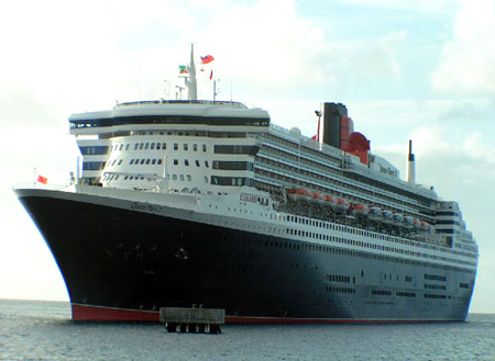 Chiếc t&agrave;u kh&aacute;ch lớn nhất, mới nhất v&agrave; lộng lẫy nhất thế giới.