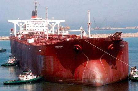 Hiện nay, n&oacute; được sử dụng như một gi&agrave;n khoan ngo&agrave;i biển.