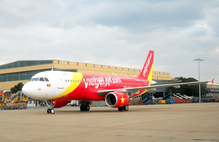 Thay v&igrave; đưa kh&aacute;ch đến Đ&agrave; Lạt, m&aacute;y bay của Vietjet lại đưa kh&aacute;ch xuống s&acirc;n bay Cam Ranh, Kh&aacute;nh H&ograve;a
