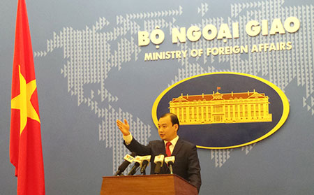 Người ph&aacute;t ng&ocirc;n Bộ Ngoại giao Việt Nam L&ecirc; Hải B&igrave;nh