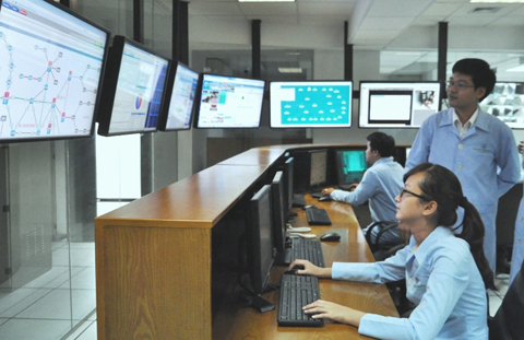 Hạ tầng CNTT v&agrave; truyền th&ocirc;ng Đ&agrave; Nẵng.