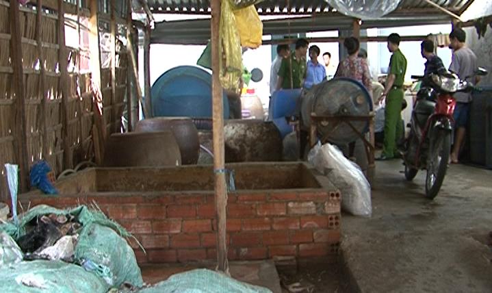 Cơ sở chế biến phụ phẩm tr&acirc;u th&agrave;nh thực phẩm của b&agrave; Chan