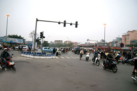 N&uacute;t giao T&ocirc;n Thất T&ugrave;ng - Trường Chinh