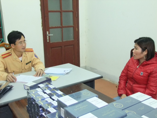 Đối tượng Nguyễn Thị Lan tại cơ quan c&ocirc;ng an