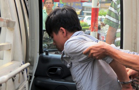 Nguyễn Quốc Huy bị bắt giữ sau khi g&acirc;y &aacute;n