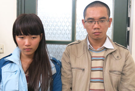  Hai đối tượng Long v&agrave; Hiền