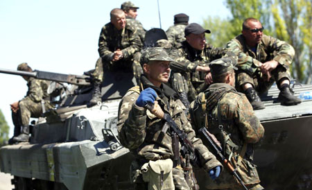 Liathuania đang xem x&eacute;t tất cả c&aacute;c khả năng để cung cấp vũ kh&iacute; cho Ukraine