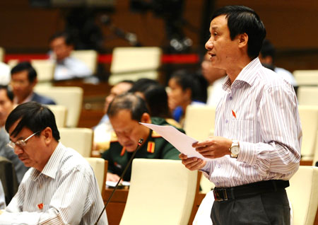 Đại biểu B&ugrave;i Văn Xuyền (Th&aacute;i B&igrave;nh)