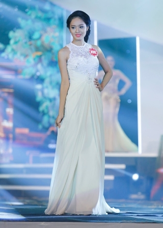 Người đẹp Từ Cao Thanh Thủy