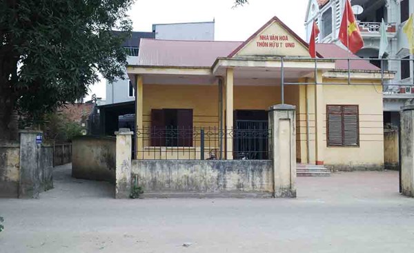 Nh&agrave; văn h&oacute;a th&ocirc;n Hữu Trung - Nơi ch&aacute;u Hằng bị bắt c&oacute;c.