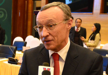 &Ocirc;ng Paul Vallely, Chuy&ecirc;n gia giao th&ocirc;ng cao cấp của Ng&acirc;n h&agrave;ng Thế giới (WB)