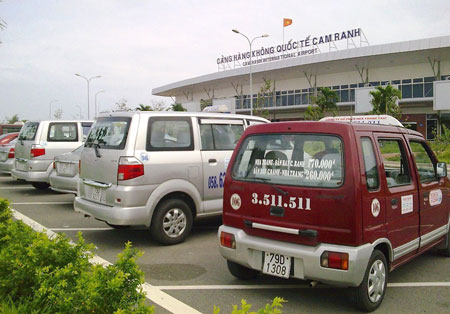 CHK quốc tế Cam Ranh thường xuy&ecirc;n qu&aacute; tải