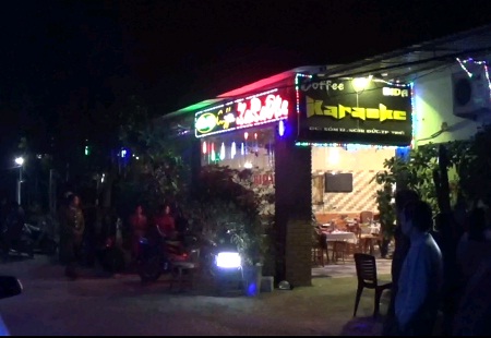 Qu&aacute;n c&agrave; ph&ecirc; - karaoke nơi xảy ra vụ nổ s&uacute;ng