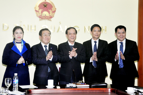 c&aacute;c nh&agrave;