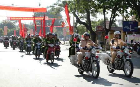 Lễ ra qu&acirc;n phải đảm bảo thiết thực, hiệu quả v&agrave; tiết kiệm - ảnh minh họa