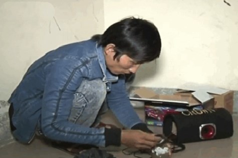 Kẻ chế m&igrave;n g&acirc;y ra sự việc đau l&ograve;ng liện đ&atilde; bị bắt giữ. Tuy nhi&ecirc;n, ph&iacute;a gia đ&igrave;nh đối tượng kh&ocirc;ng c&oacute; bất cứ sự quan t&acirc;m gi&uacute;p đỡ n&agrave;o đối với c&aacute;c nạn nh&acirc;n