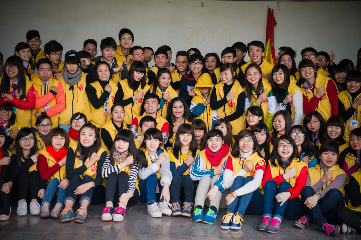 Người đẹp cũng chia sẻ, trước mắt c&ocirc; sẽ tập trung v&agrave;o c&ocirc;ng việc kinh doanh v&agrave; c&aacute;c dự &aacute;n từ thiện, x&atilde; hội. Ngo&agrave;i ra, c&ocirc; cũng bật m&iacute; sẽ tiếp tục phấn đấu để trở th&agrave;nh một MC chuy&ecirc;n nghiệp. Đ&acirc;y c&oacute; thể xem như bước đi vững chắc trước khi Nguyễn Thị Loan tham gia s&acirc;u hơn nữa c&aacute;c dự &aacute;n nghệ thuật sắp tới.