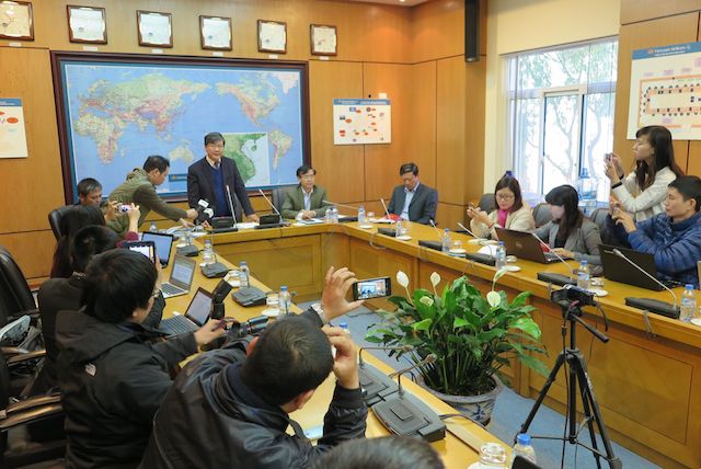 chúng tôi quan tâm hơn là diễn biến tư tưởng của người lao động và làm thế nào giải quyết căn bản vấn đề này với lực lượng lao động của TCT, ổn định tâm lý của lực lượng lao động trong TCT” – ông Minh nói