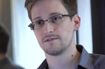 Cựu điệp vi&ecirc;n của Cơ quan An ninh Quốc gia Mỹ (NSA) Edward Snowden