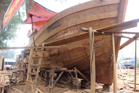 Ph&acirc;̀n mũi của con &ldquo;tàu 67&rdquo; có c&ocirc;ng su&acirc;́t 700CV của ngư d&acirc;n Chinh