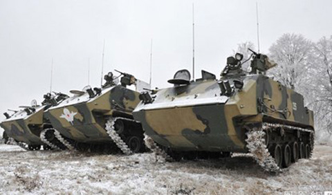 Một số nguồn tin qu&acirc;n sự cho biết, phi&ecirc;n bản xe bọc th&eacute;p chở qu&acirc;n loại mới n&agrave;y kh&ocirc;ng chỉ l&agrave; một phương tiện để chuy&ecirc;n chở l&iacute;nh d&ugrave; Nga. Xe c&ograve;n được trang bị một số th&agrave;nh phần vũ kh&iacute; của c&aacute;c xe chiến đấu bộ binh loại BMP-3M như s&uacute;ng m&aacute;y điều khiển từ xa loại 7,62 mm v&agrave; c&oacute; thể cả t&ecirc;n lửa chống tăng Kornet-D.